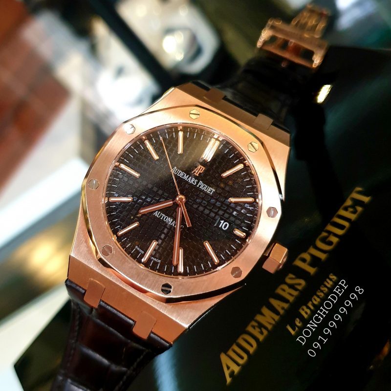 Đồng Hồ Đẹp Uy Tín ở tại HCM | Showroom đồng hồ chính hãng‎