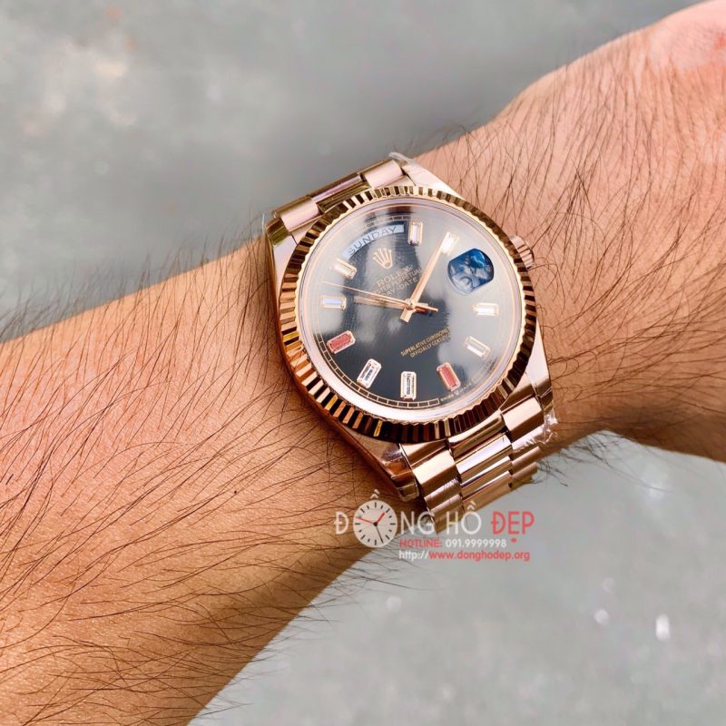 Đồng Hồ Đẹp Uy Tín ở tại HCM | Showroom đồng hồ chính hãng‎