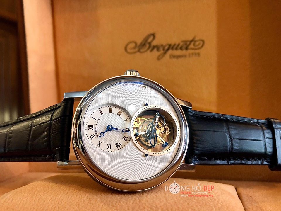 Đồng Hồ Đẹp Uy Tín ở tại HCM | Showroom đồng hồ chính hãng‎