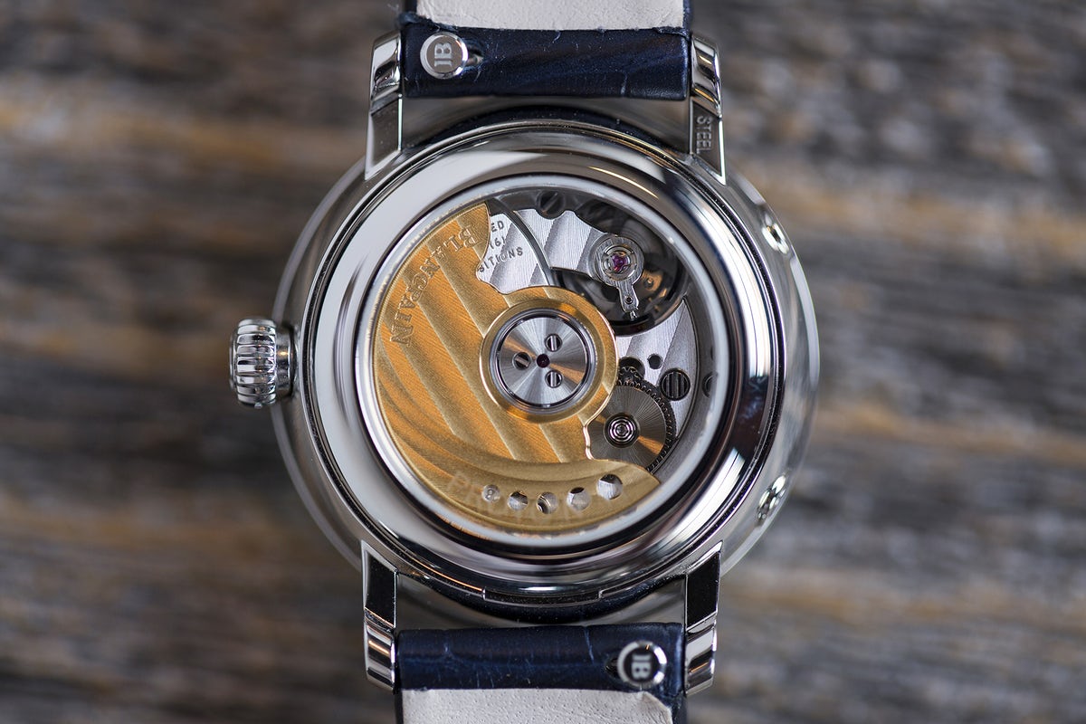 Đồng Hồ Đẹp Uy Tín ở tại HCM | Showroom đồng hồ chính hãng‎