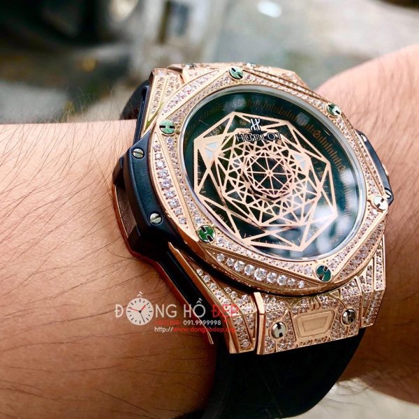 Đồng Hồ Đẹp Uy Tín ở tại HCM | Showroom đồng hồ chính hãng‎