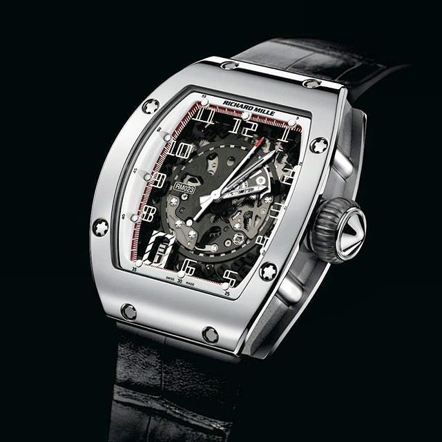 Đồng Hồ Đẹp Uy Tín ở tại HCM | Showroom đồng hồ chính hãng‎