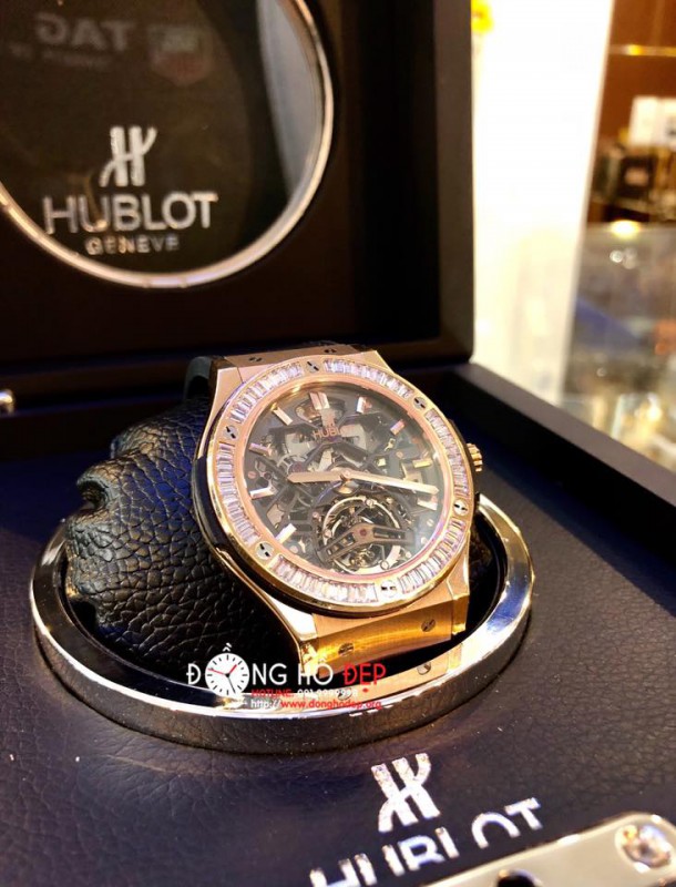 Đồng Hồ Đẹp Uy Tín ở tại HCM | Showroom đồng hồ chính hãng‎