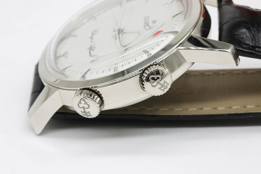 Đồng Hồ Đẹp Uy Tín ở tại HCM | Showroom đồng hồ chính hãng‎