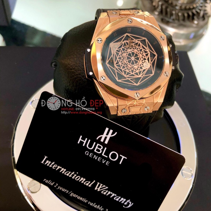 Đồng Hồ Đẹp Uy Tín ở tại HCM | Showroom đồng hồ chính hãng‎