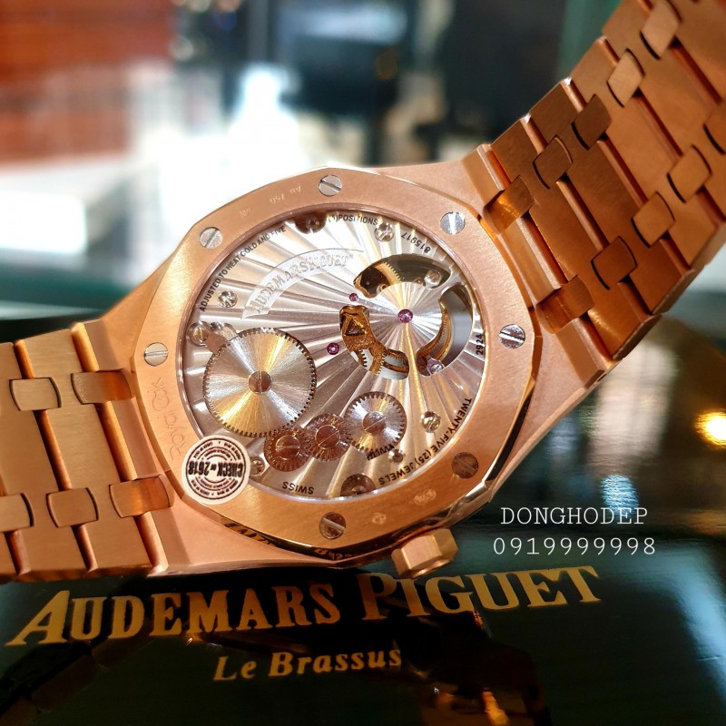 Đồng Hồ Đẹp Uy Tín ở tại HCM | Showroom đồng hồ chính hãng‎