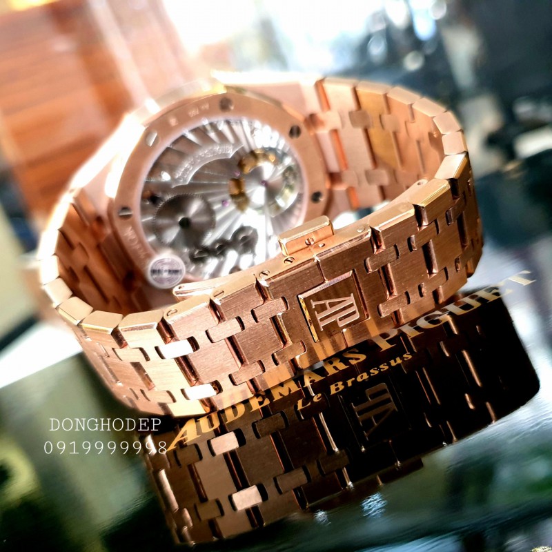 Đồng Hồ Đẹp Uy Tín ở tại HCM | Showroom đồng hồ chính hãng‎