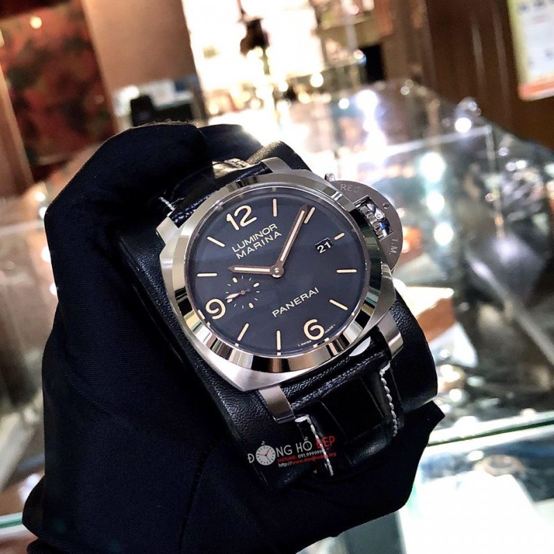Đồng Hồ Đẹp Uy Tín ở tại HCM | Showroom đồng hồ chính hãng‎