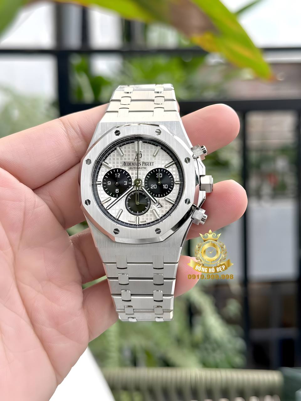 Audemars Piguet Royal Oak Chronograph 26331 White Black Dial