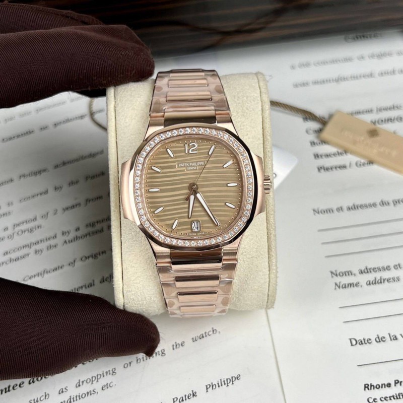 Đồng Hồ Đẹp Uy Tín ở tại HCM | Showroom đồng hồ chính hãng‎